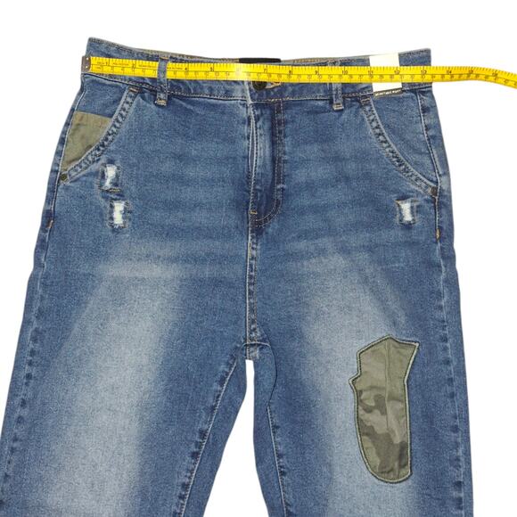 Cotton On Boys Husky Jeans Sz 13-14 | Adjustable Waist, Camouflage Patches, NWT - Picture 4 of 7